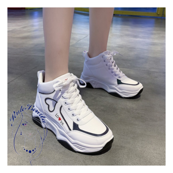 Tenis Botines| Forro Peluche | Diseño LOVE con Corazón